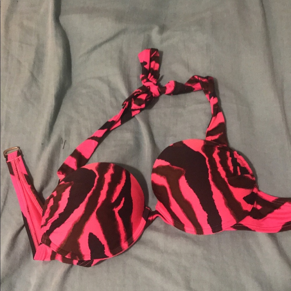 Bombshell swim